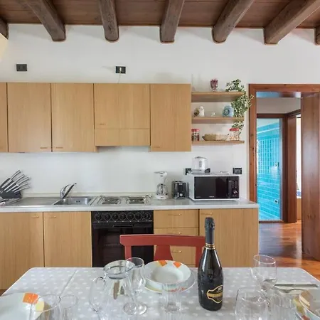 Barchessa Di Querini * Preganziol