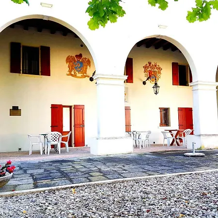 Barchessa Di Querini Lantgård