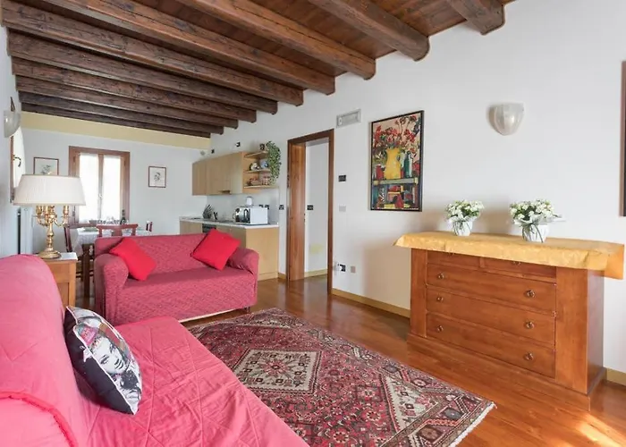 Barchessa Di Querini *