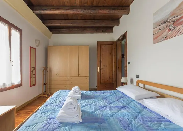 Barchessa Di Querini * Preganziol